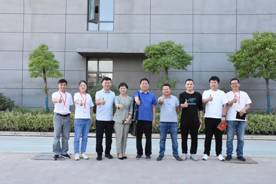 河南省坚果炒货商会会长陈湘婷一行到好机乐公司调研